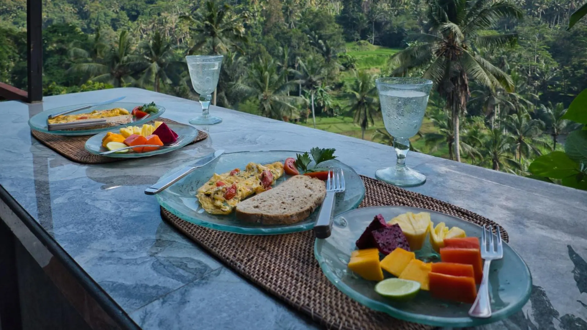 Heaven View 3 Bedroom Ubud Sayan Villa