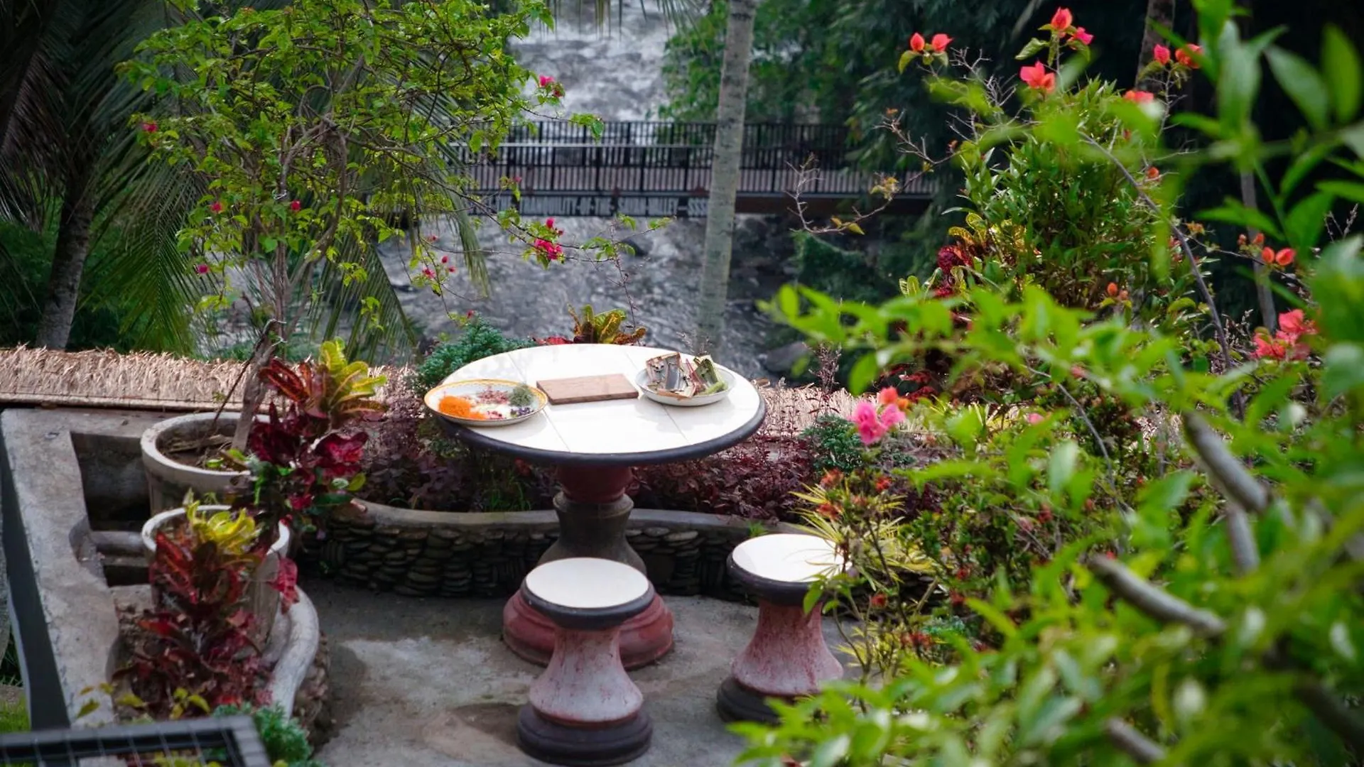 Villa Heaven View 3 Bedroom Ubud Sayan Indonesia